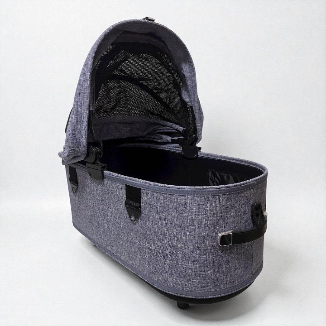 エアバギー　AirBuggy ドーム3 グレーのメッシュ窓付きペットカート