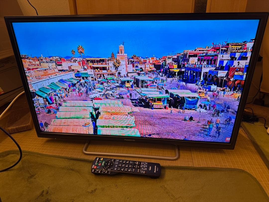 超極美品!スマートテレビ パナソニック　32型　TH-32ES500　17年製