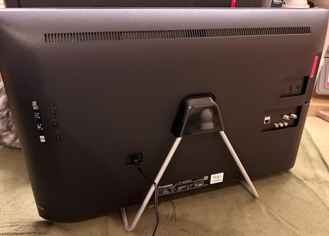 超極美品!スマートテレビ パナソニック　32型　TH-32ES500　17年製