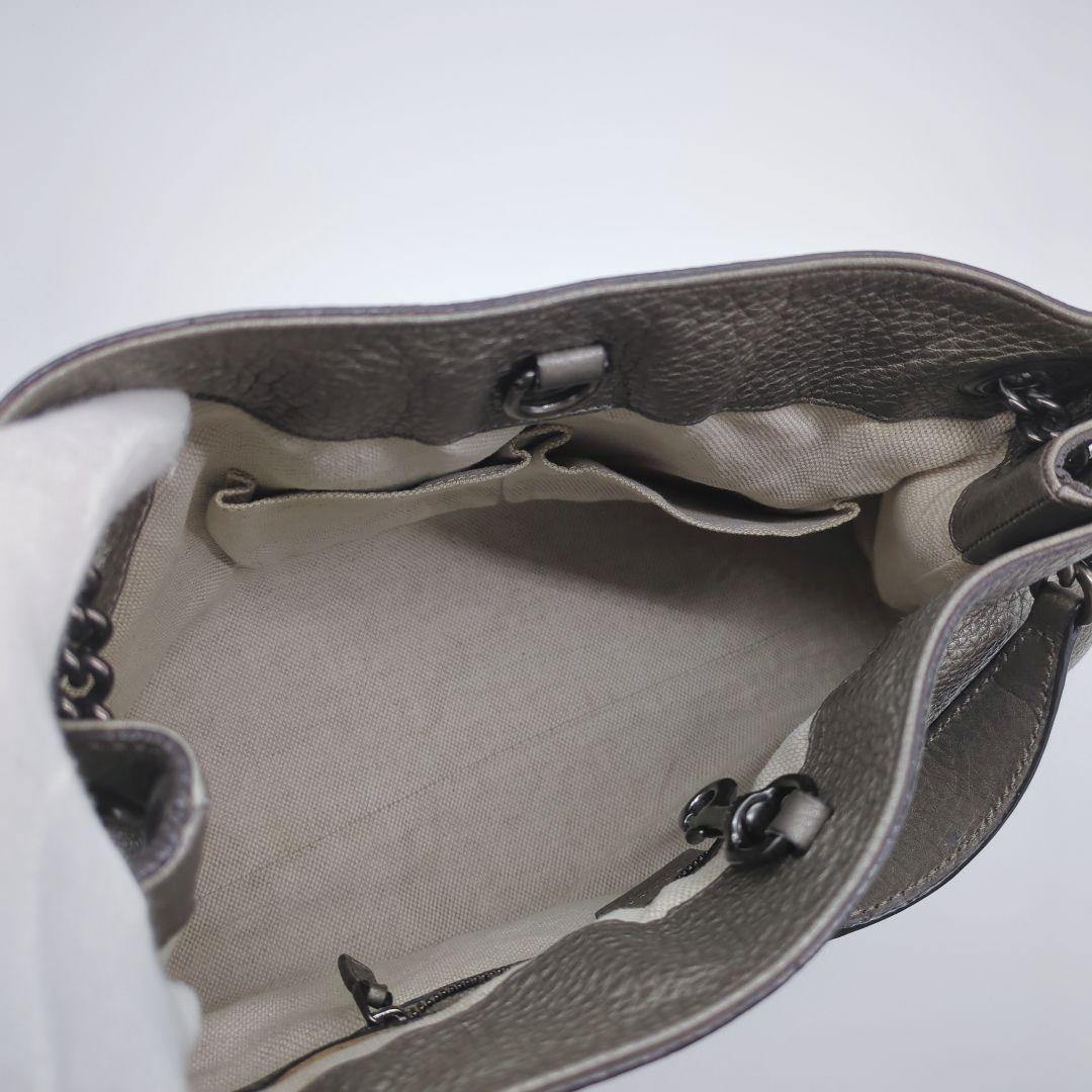 【人気モデル・美品】グッチ☆ソーホー チェーンショルダー レザー シルバー