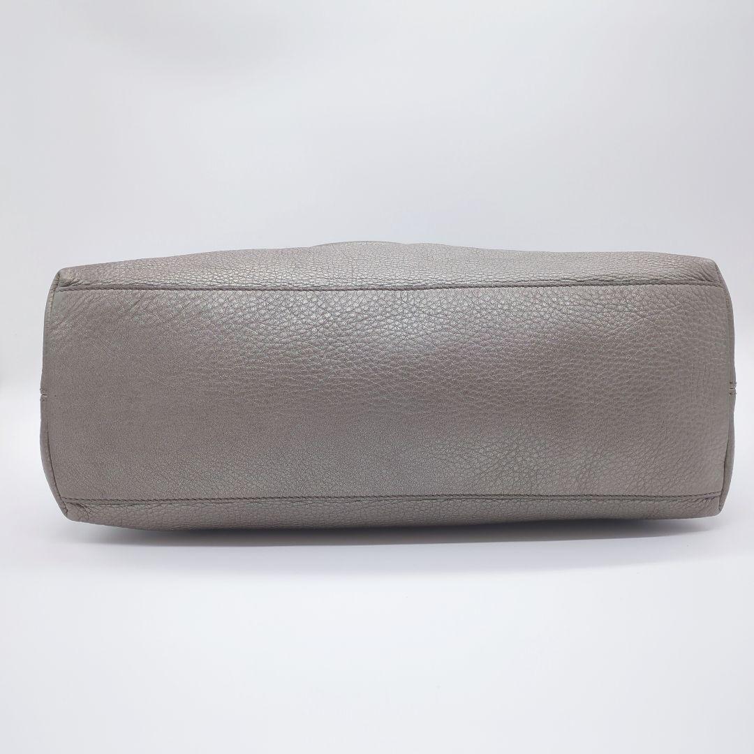 【人気モデル・美品】グッチ☆ソーホー チェーンショルダー レザー シルバー