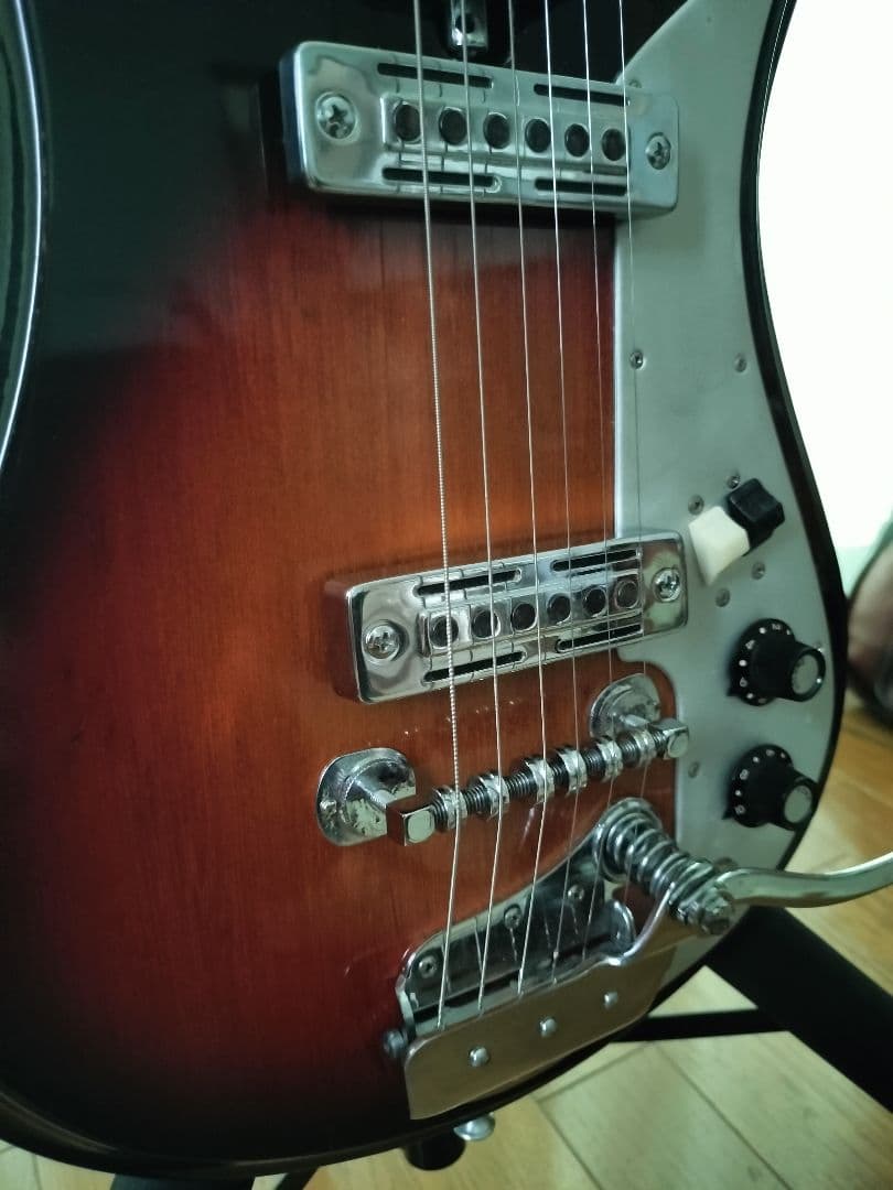 あ*う様 Teisco　SM-2L テスコ　ビザールギター1960年代　チュリッ
