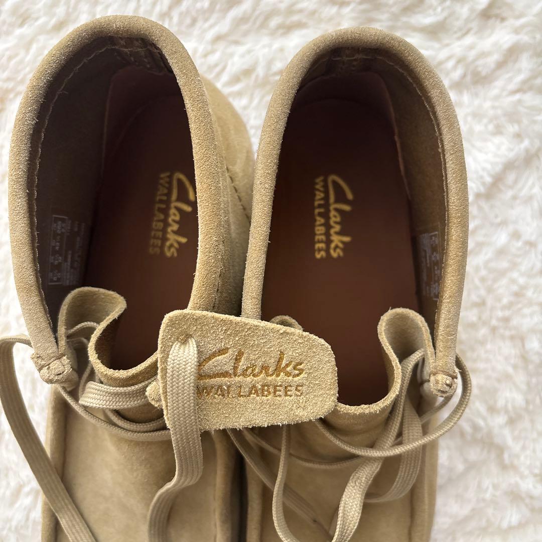 Clarks ワラビー 26.5cm ベージュ CFS スエード ゴールドロゴ