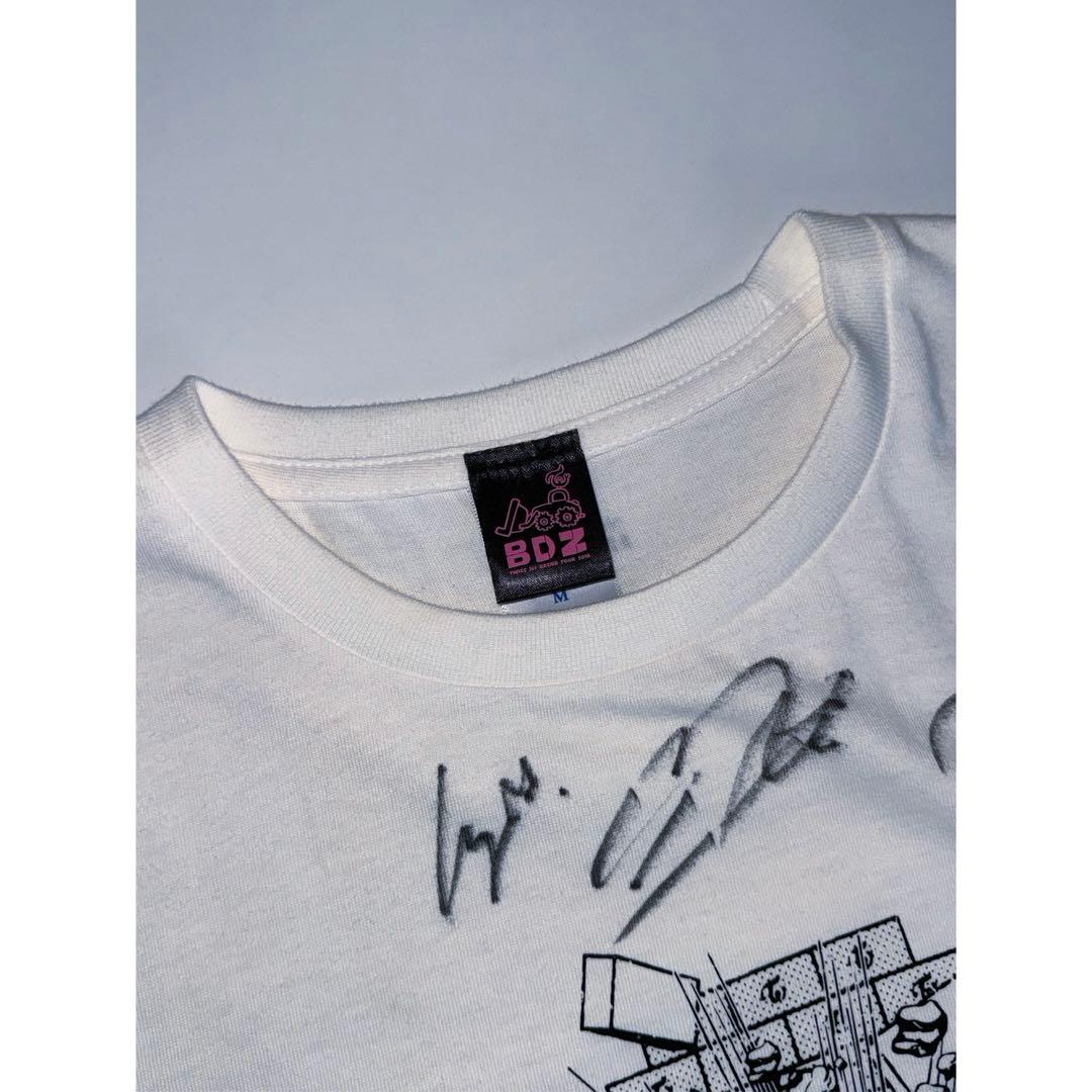TWICE 直筆サイン入りTシャツ BDZ