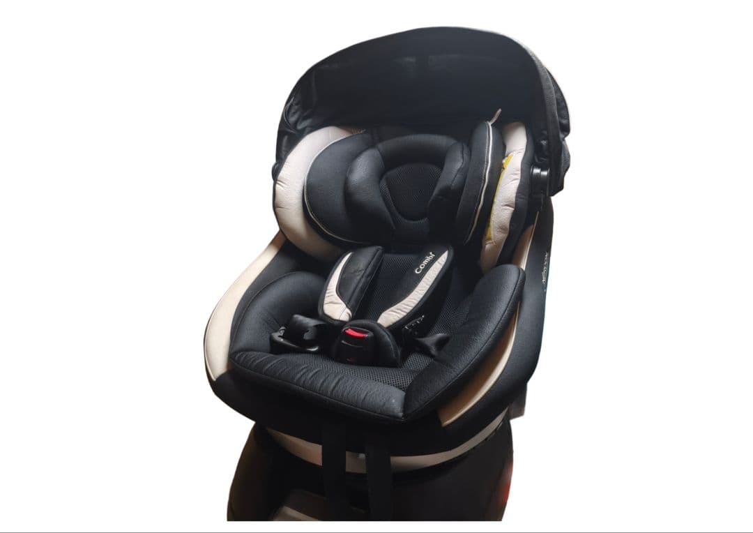 コンビ Combi ネルームエッグショック 美品 新生児～ 禁煙・ペット無し