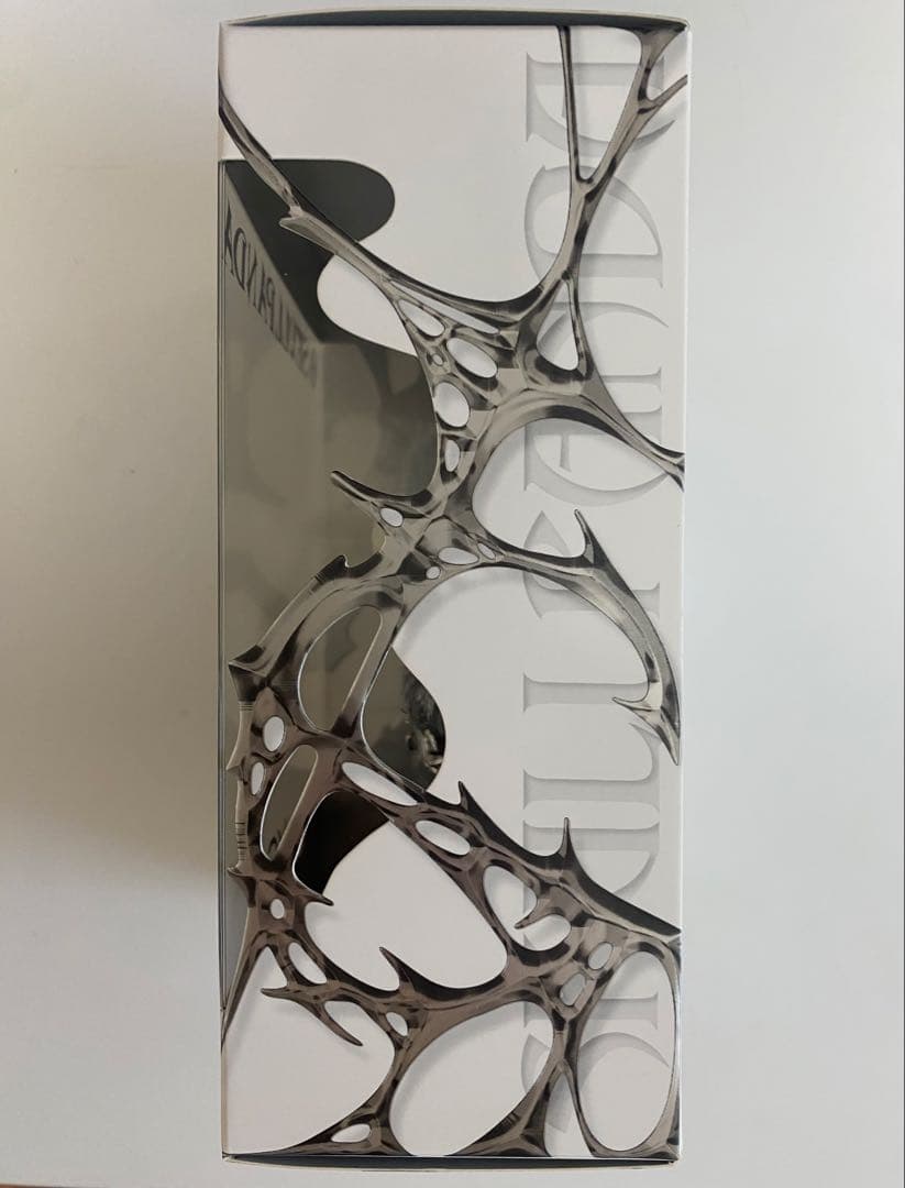 m*2様 SKULLPANDA XG スカルパンダ　POP MART