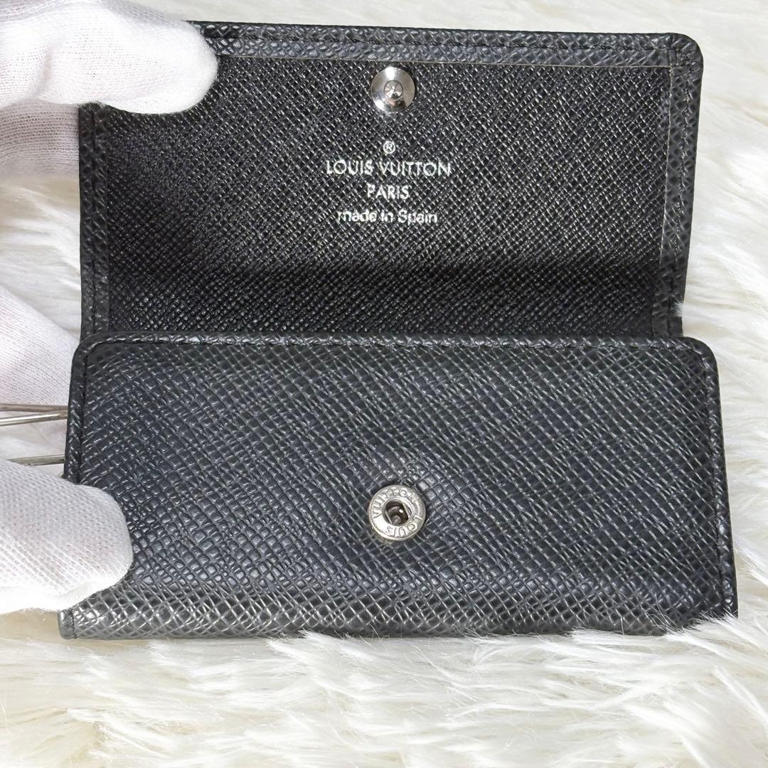 ルイヴィトン タイガ　ミュルティクレ4　キーケース　ノワール　ブラック