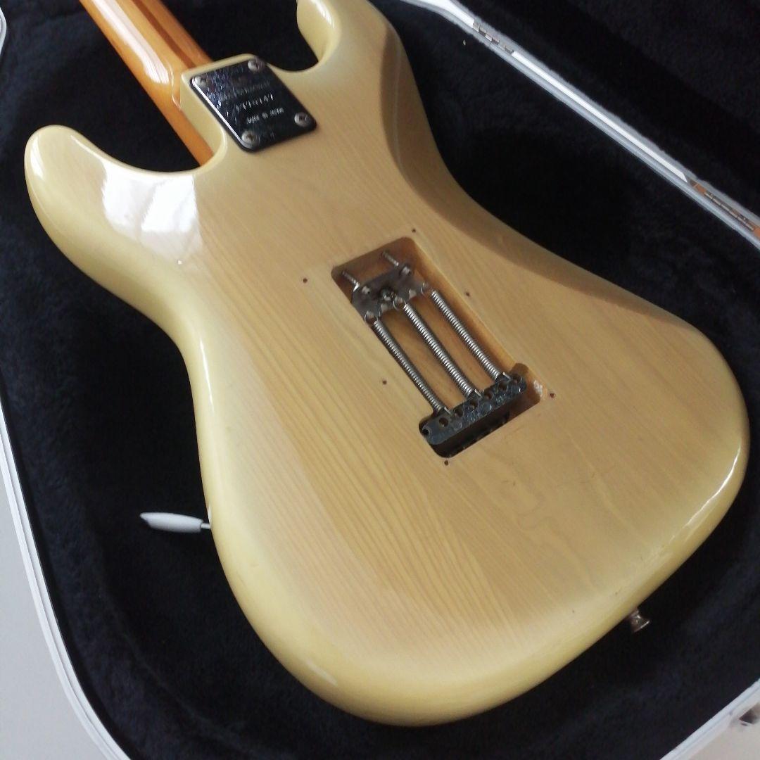 1977年 aria pro Ⅱ STAGE CASTER ストラトタイプ