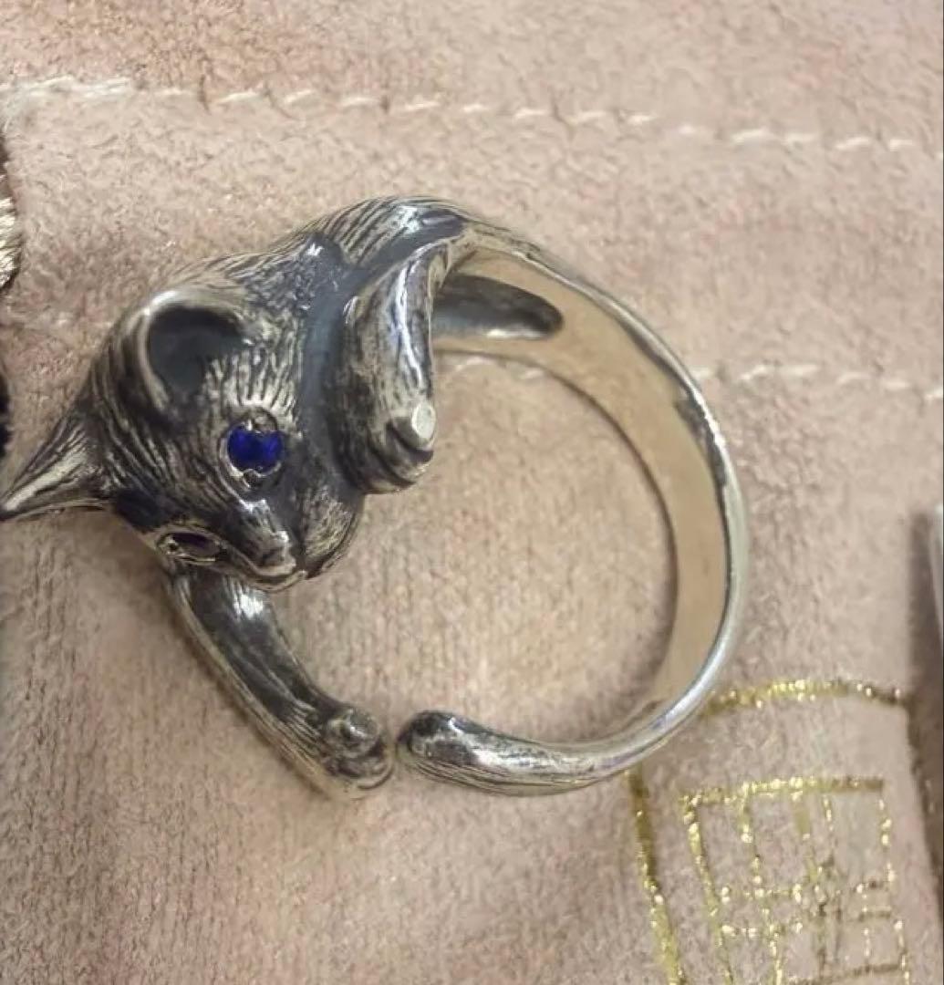 naturama ナチュラマ 指に巻きつく猫リング サファイア　12-13号