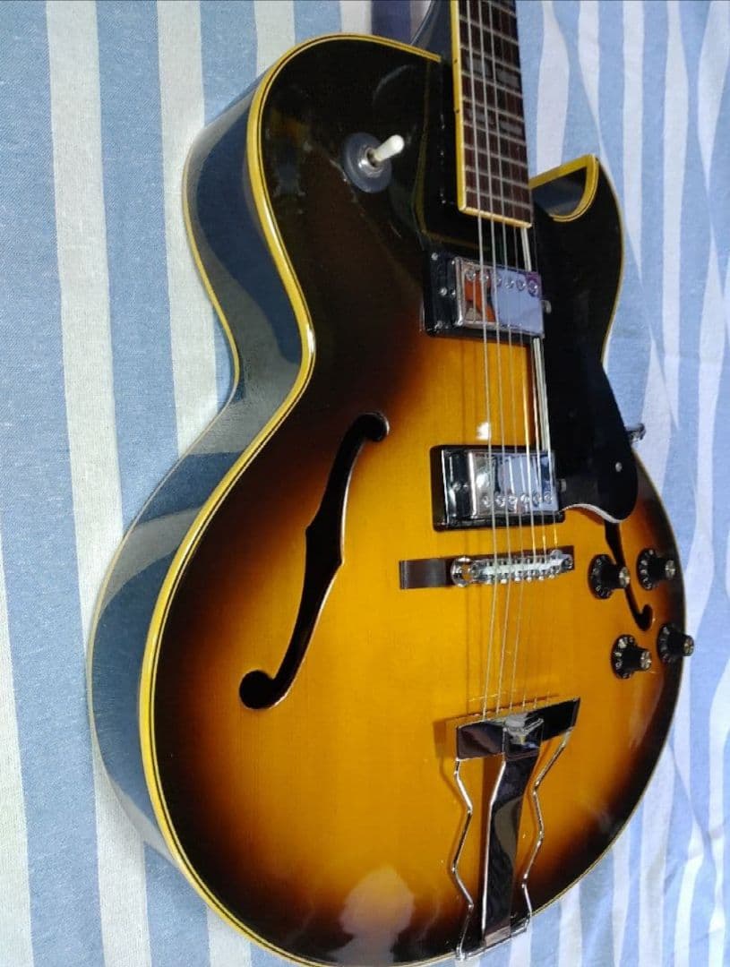 Greco S-50 グネコロゴの ES-175タイプのフルアコ少し難アリ