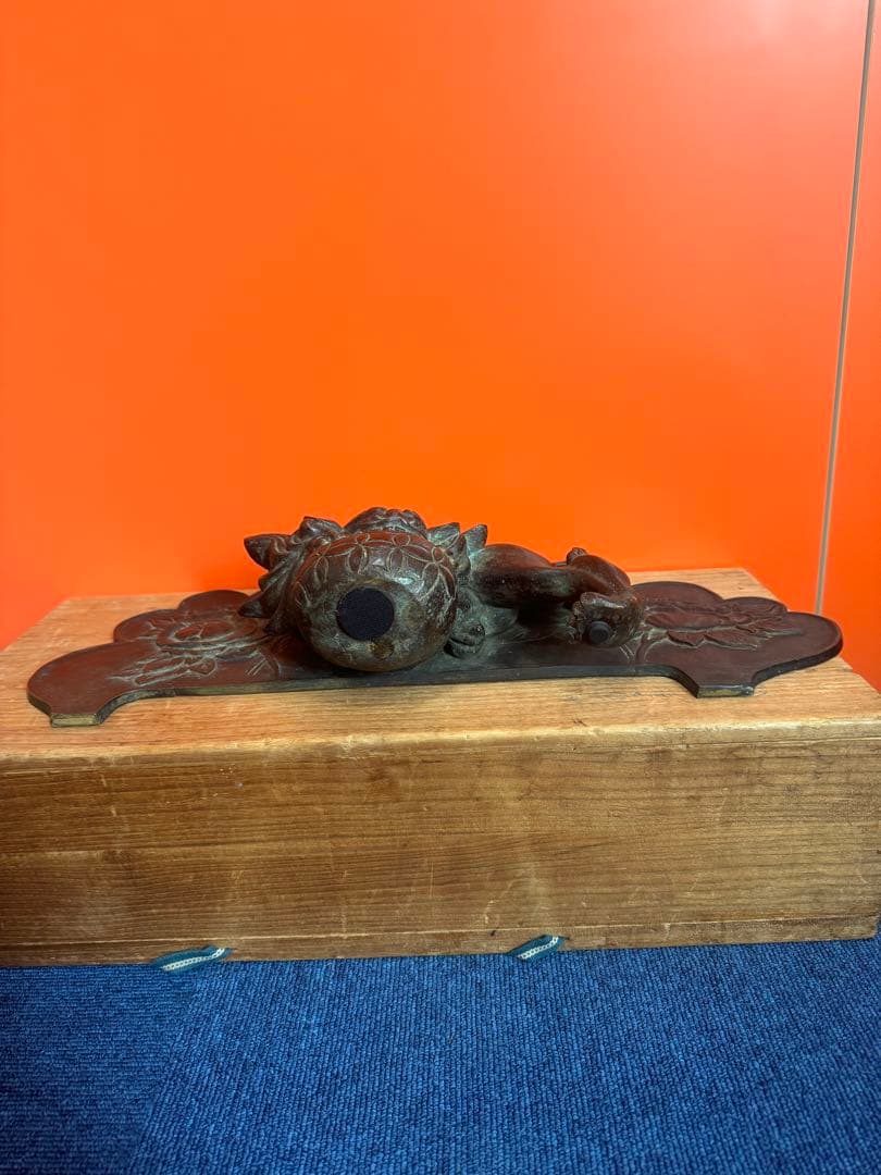 1737 名人　大国寿郎作　牡丹獅子置物　銅製　時代物