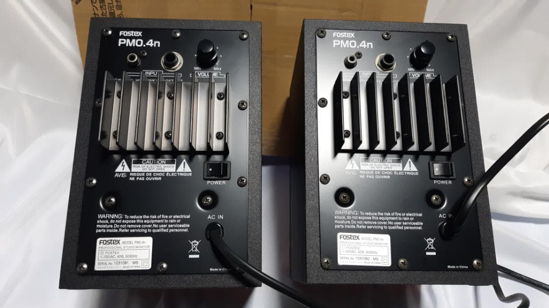 美品 Fostex PM0.4n スタジオモニタースピーカー レッド