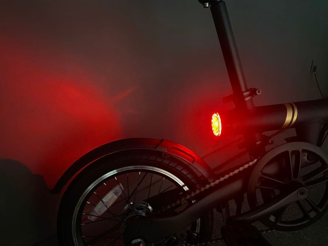 【好評販売中】新品 Xiaomi開発 軽量電動アシスト折りたたみ自転車 内蔵電池