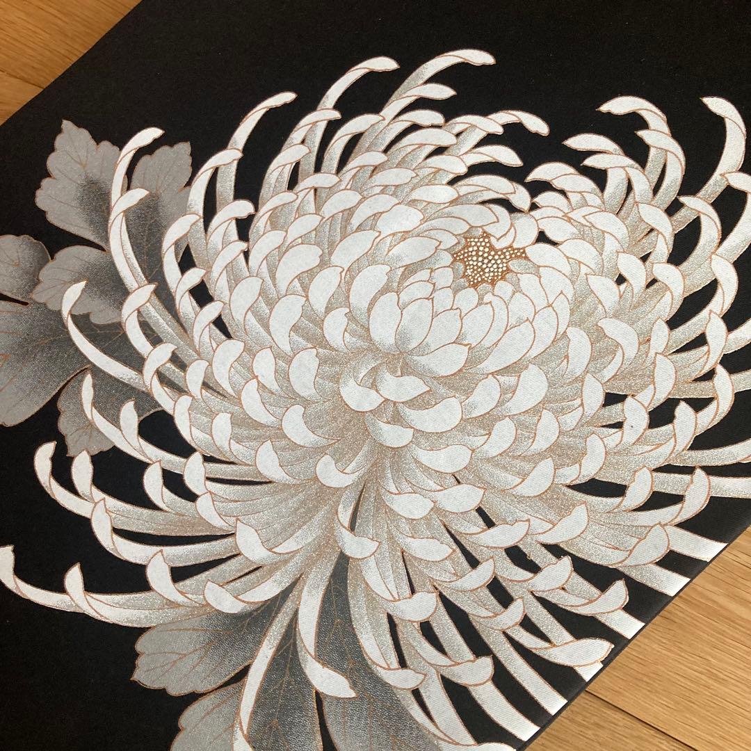 新品未使用　正絹　名古屋帯 大輪　菊　ラメ　黒紫地