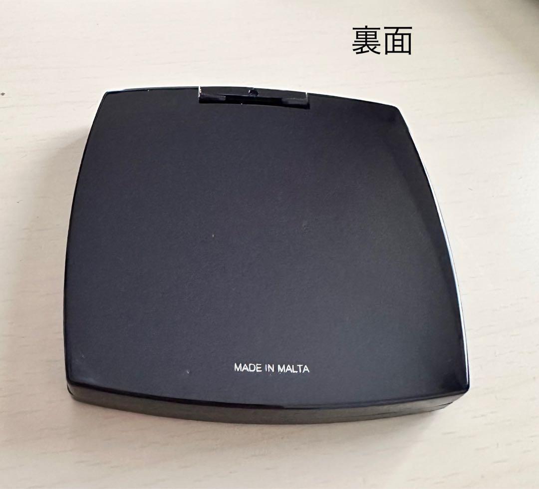 シャネル　限定ミラー　127番 フグーズ