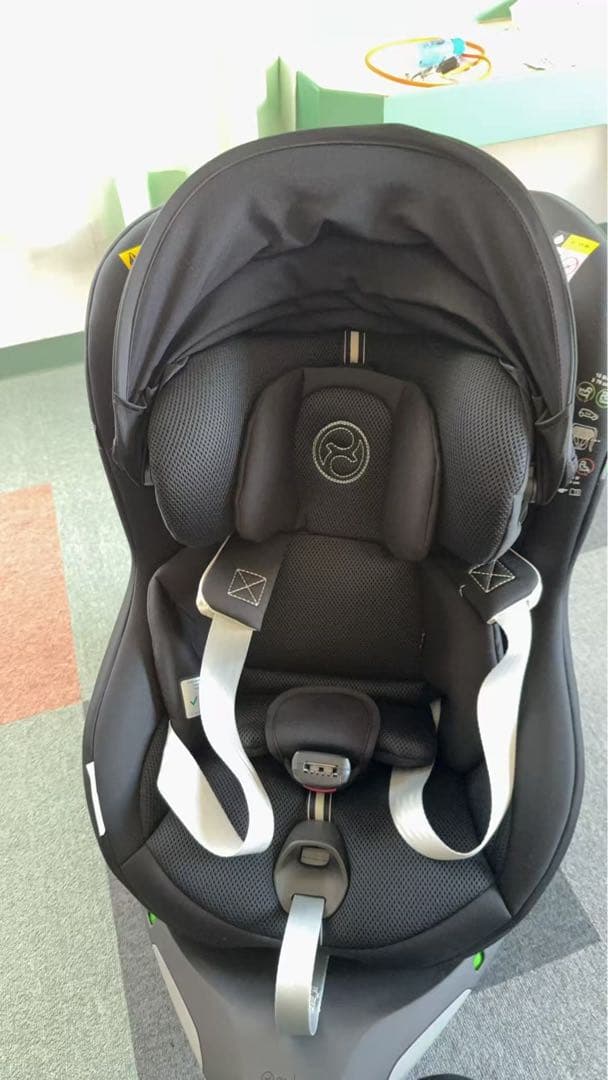 超美品 箱無し Cybex Sirona Gi i-Size ブラック