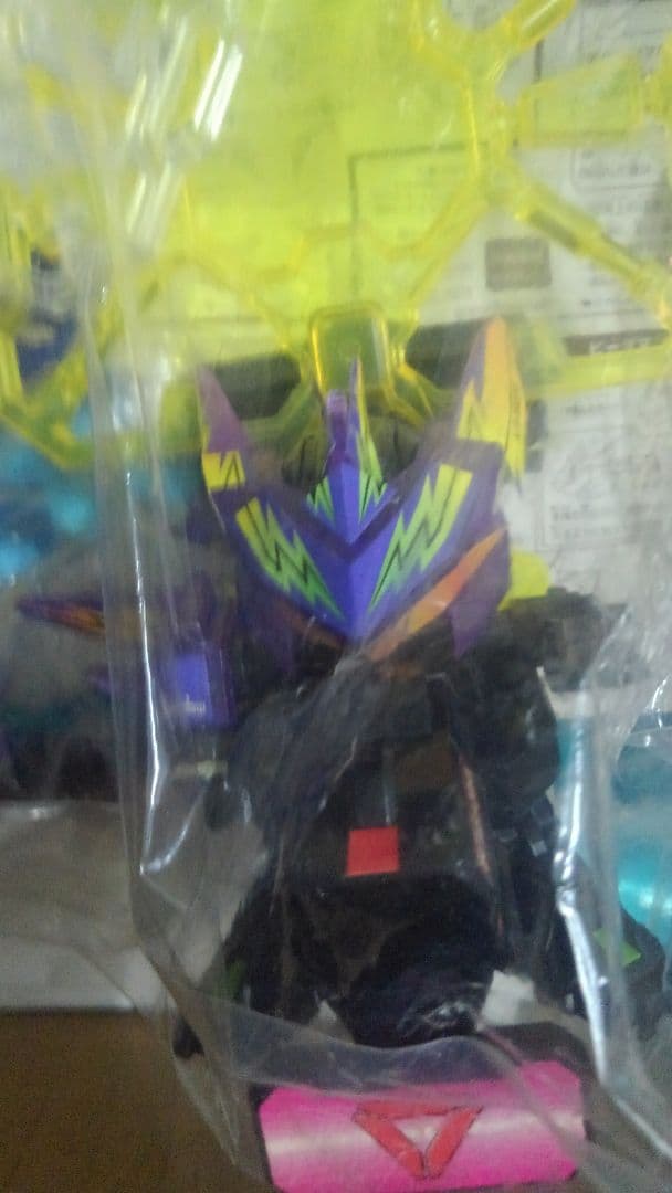 ビーダマン✨️激レア物✨バトルコロシアム✨非売品✨️鳳凰丸✨3体、他