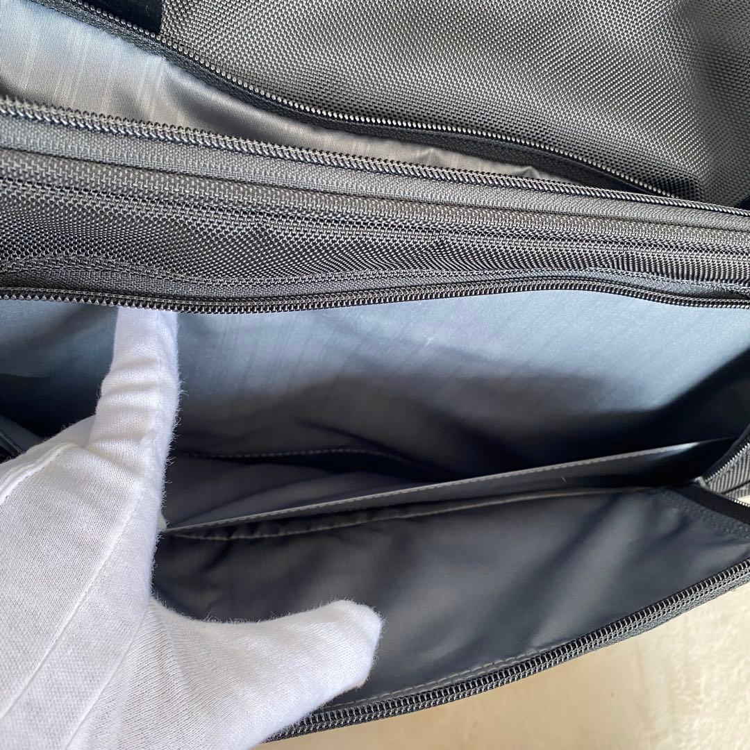 【美品】TUMI ALPHA Ⅱ 機内持ち込み可能　2輪　キャリー