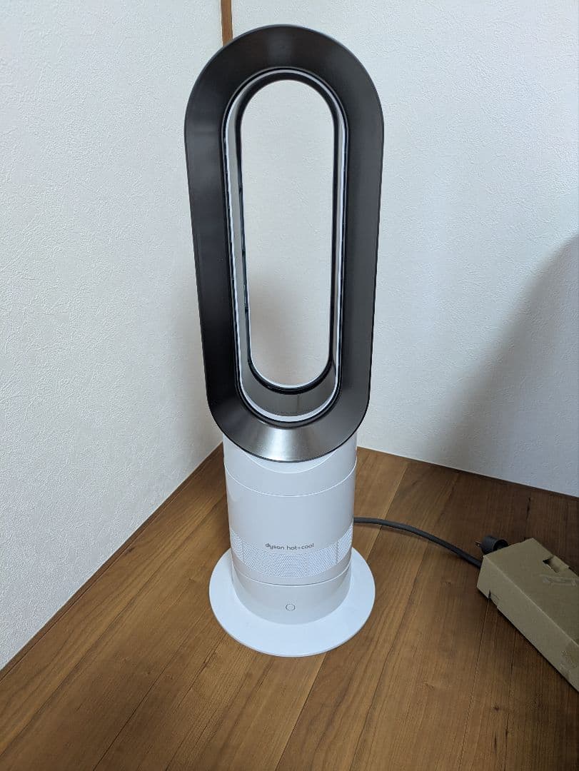 Dyson タワー型冷風機 ホワイト