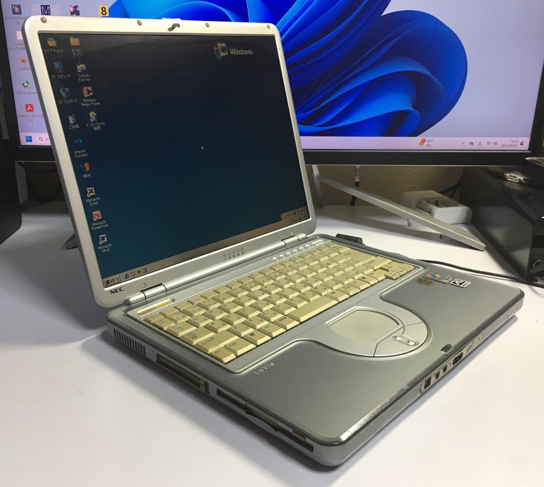 FDD内蔵 LaVie L LL700/4D WindowsME 難あり