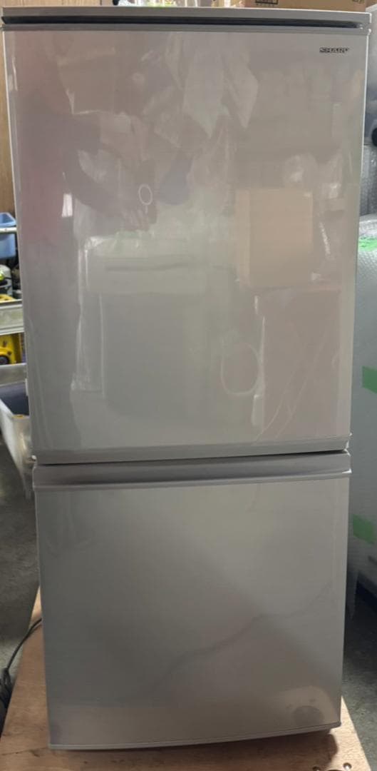 シャープ ノンフロン冷凍冷蔵庫 SJ-D14D-S 2018年製 137L