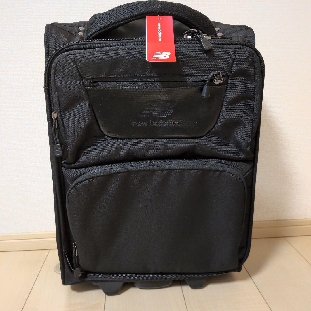 【新品】 ニューバランス　キャリーバッグ　スーツケース　旅行　出張　スポーツ