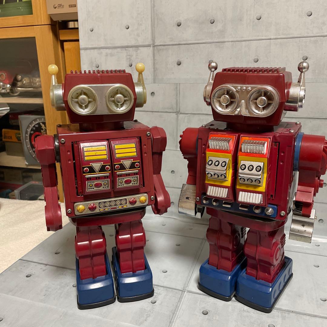 堀川玩具ジャンボ火星大王（初期型）と（後期型）箱無し日本製（可動保証不可）の2台