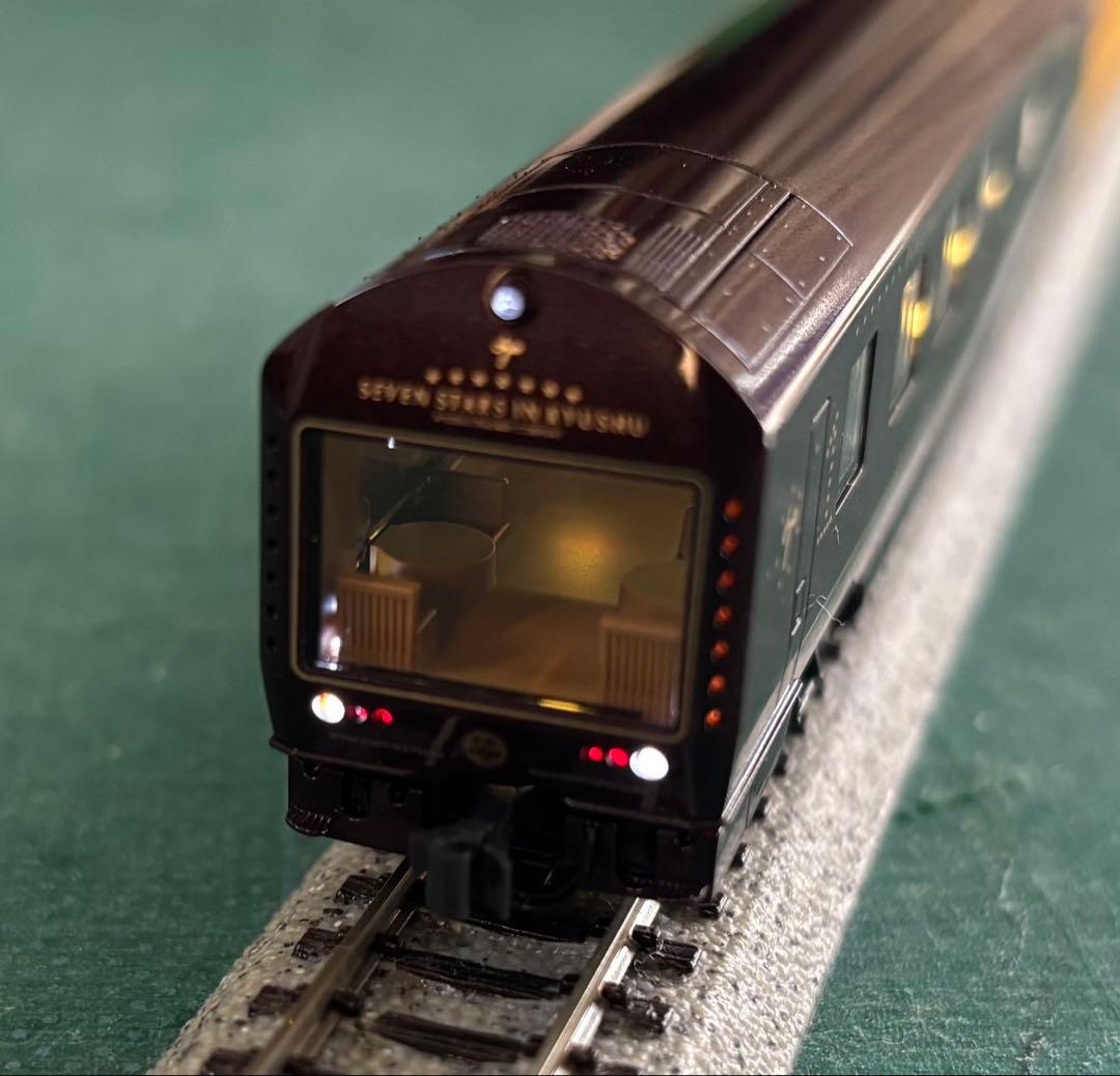 KATO 10-1740 クルーズトレイン「ななつ星 in 九州」8両セット