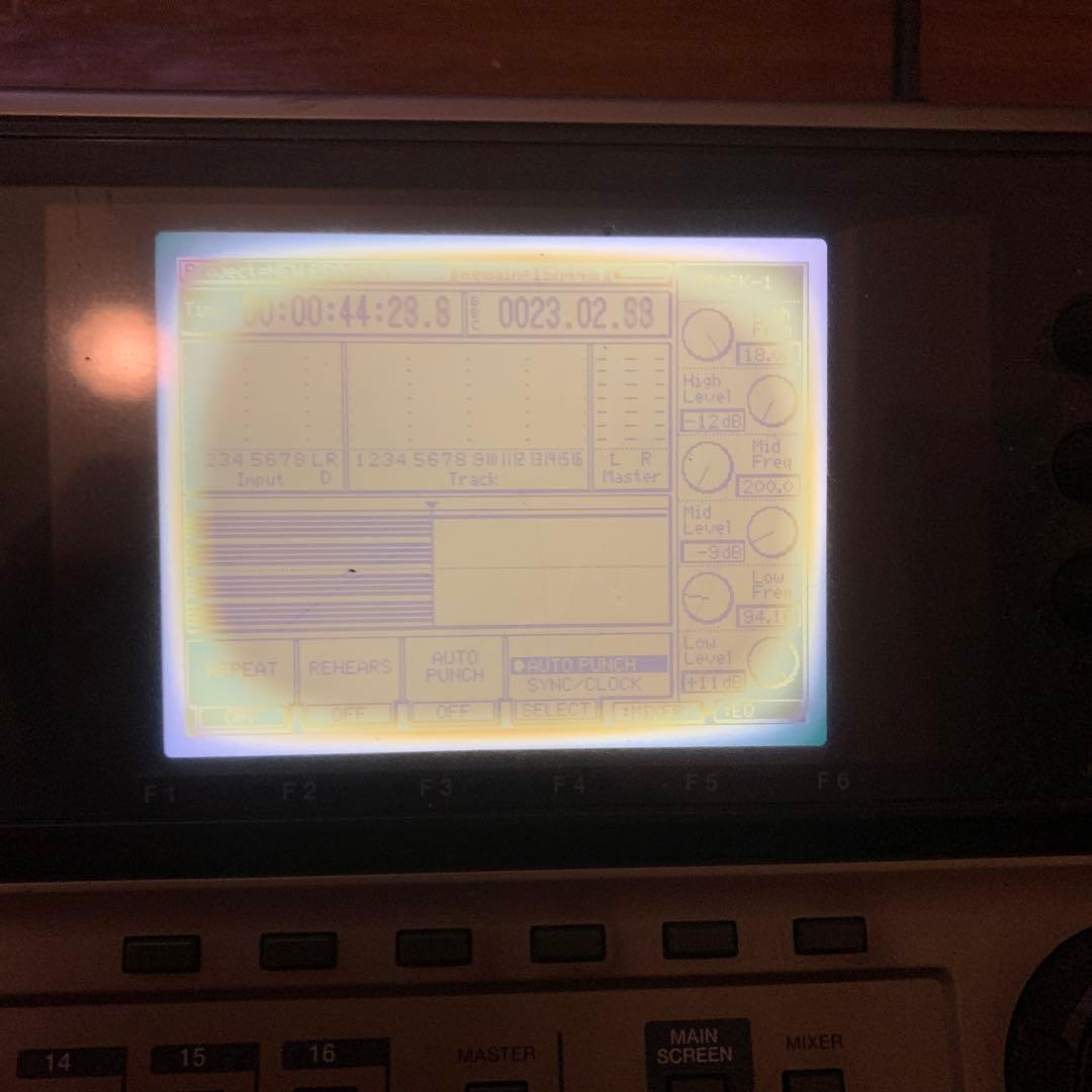 AKAI Professional DPS 16 マルチMTR