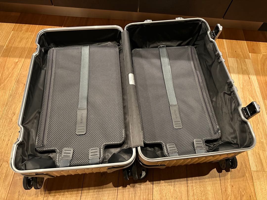 RIMOWA ORIGINALトランク S (シルバー)