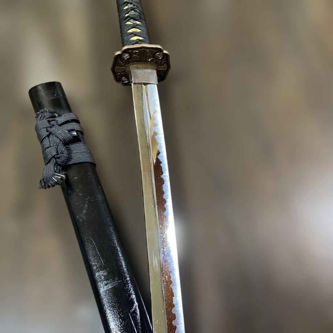 模造大刀 黒柄 太刀鍔 黒梨地鞘