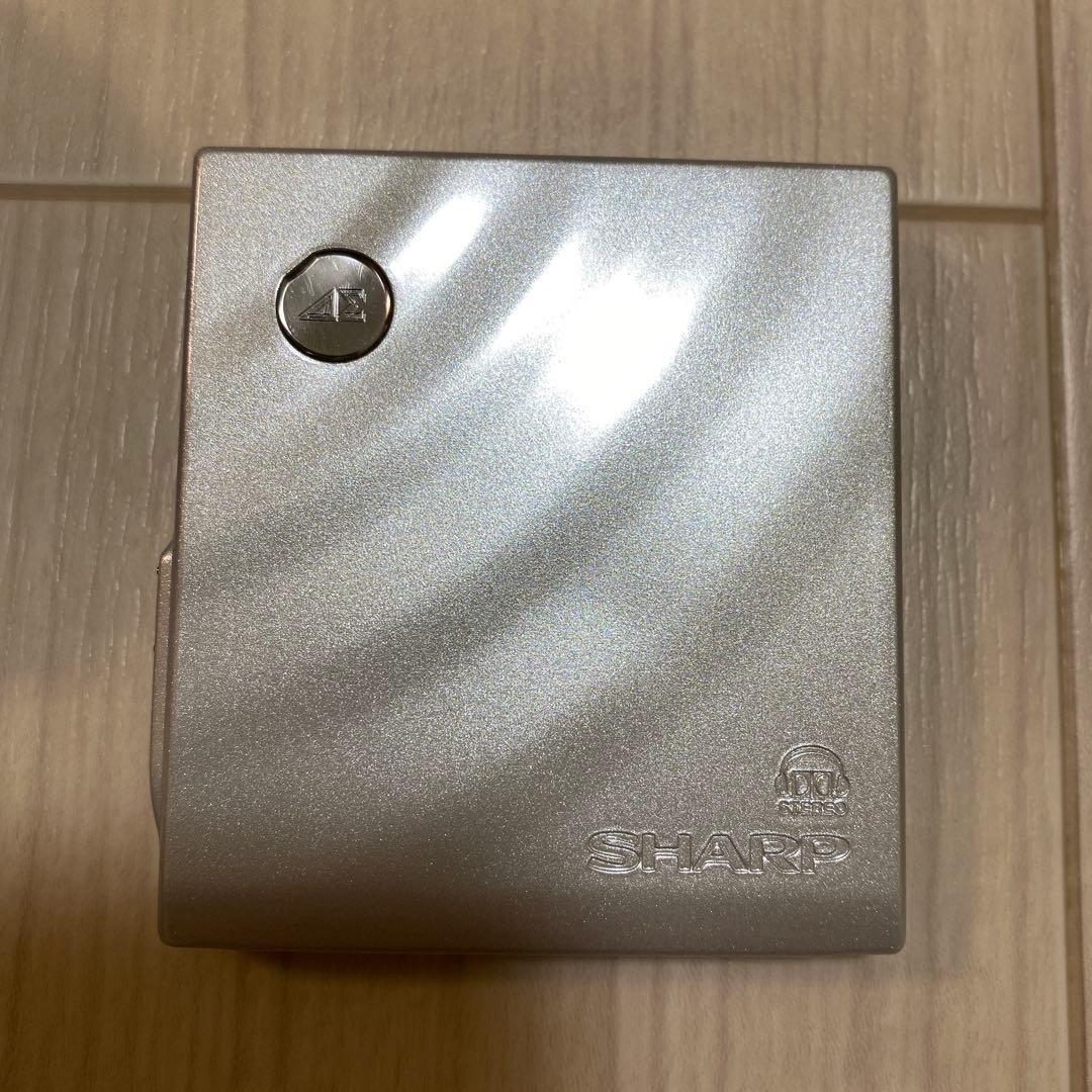 SHARP ポータブルMDプレーヤー 1-BIT MD-DS77-S ジャンク