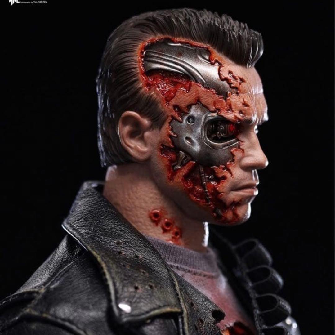 ホットトイズ DX46 『ターミネーター2』 T-800（バトルダメージ／2.0