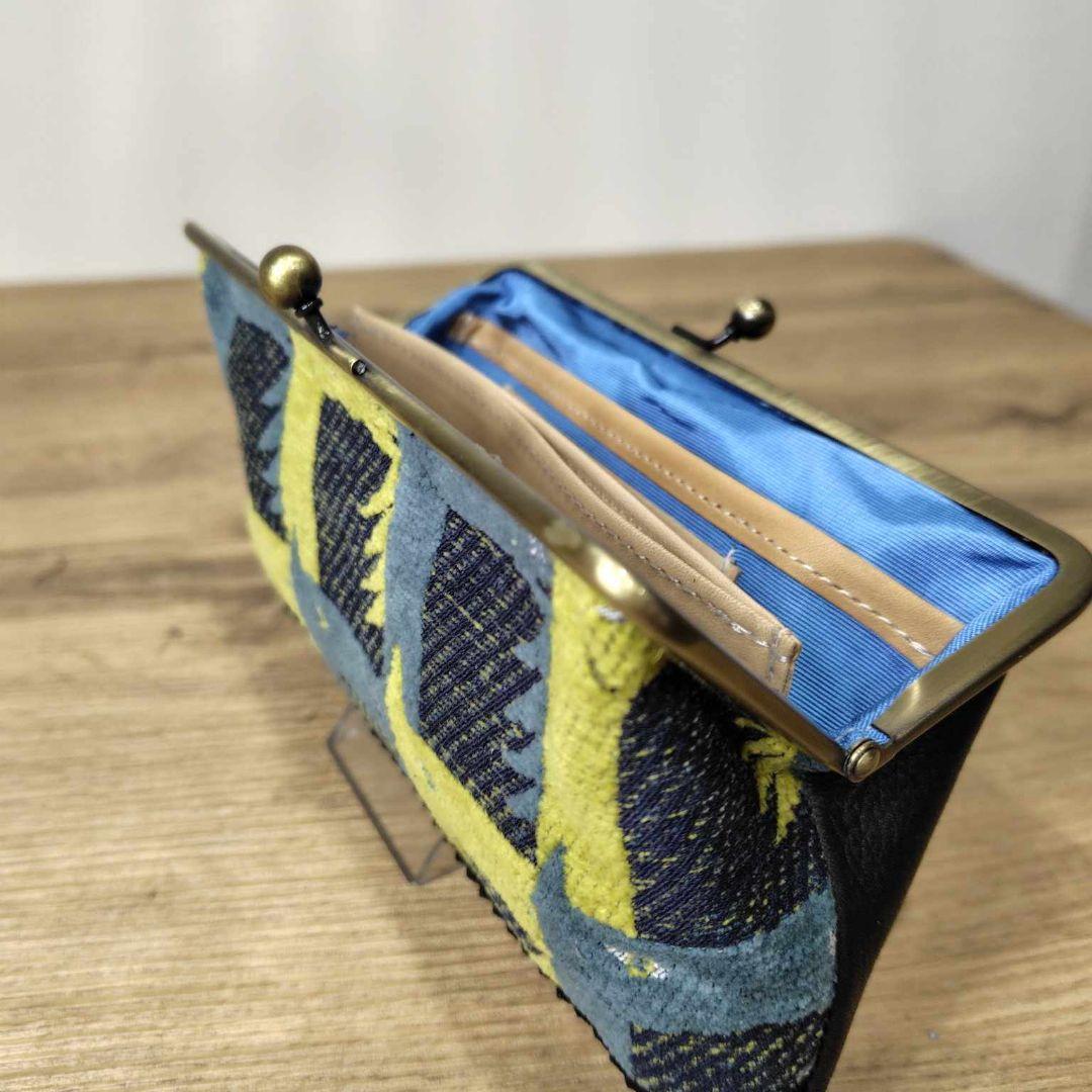 ミナペルホネン/thoroughbredサラブレットネイビー/がま口牛革長財布薄