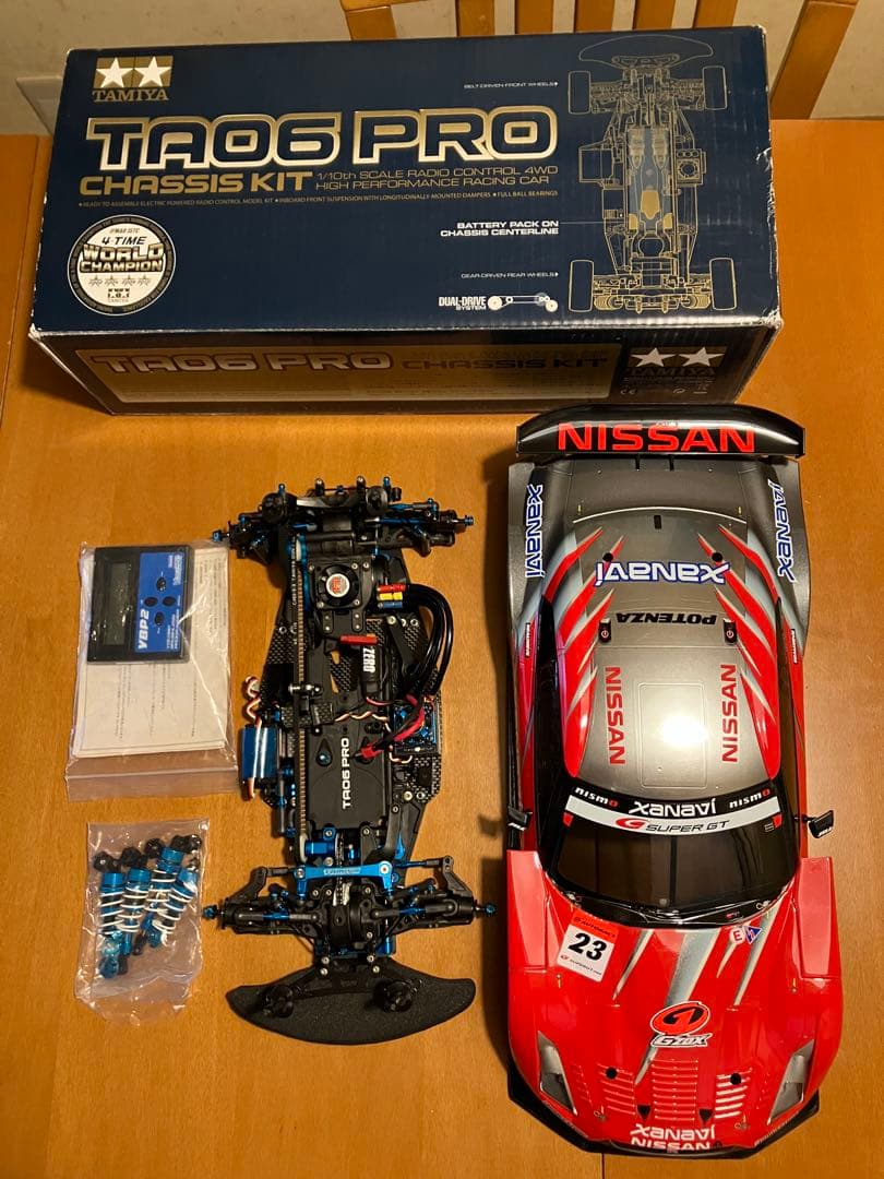 タミヤ　TA06メカ＆オプションその他パーツ付き