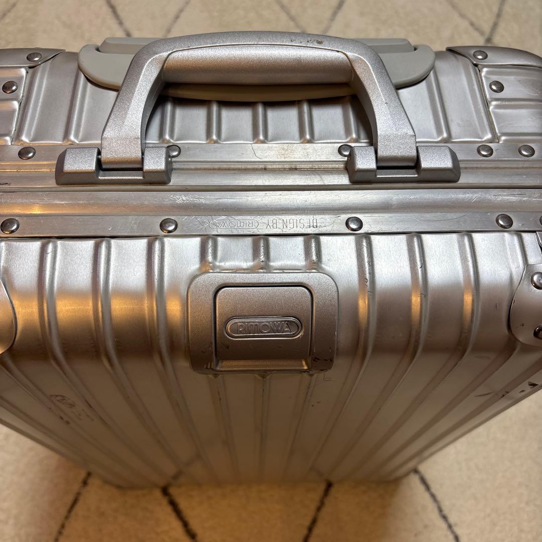 リモワ(RIMOWA)トパーズ32L 2輪