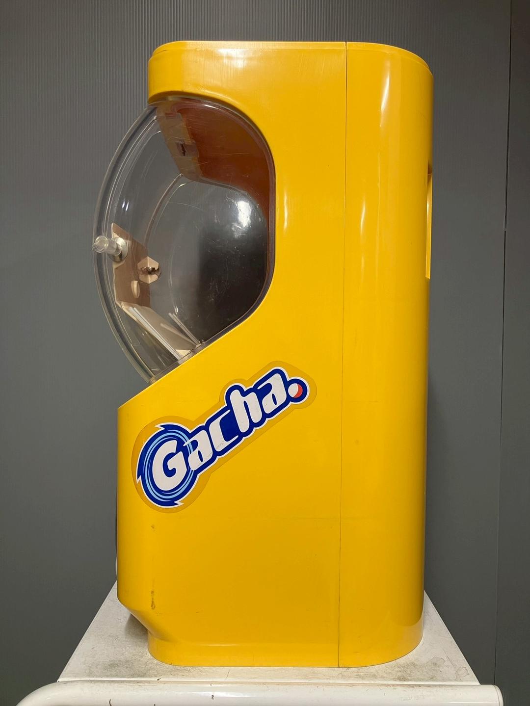 特価品SHO-143B【ユージン】スリムボーイハーフサイズ 中古ガチャガチャ本体