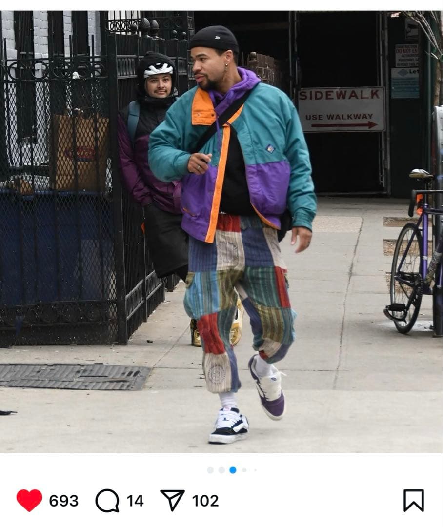 【送料無料】未使用品Vans Peachesスニーカー サイズus10 28cm