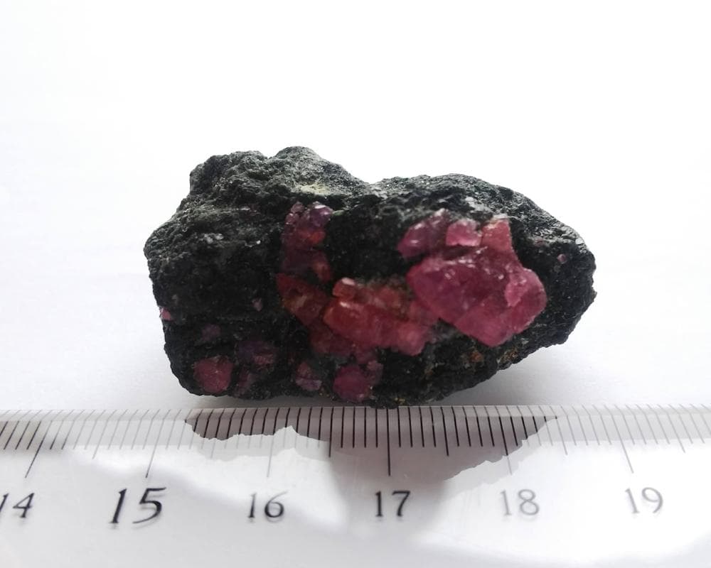 383 ルビー / ピンクサファイア ウィンザー産