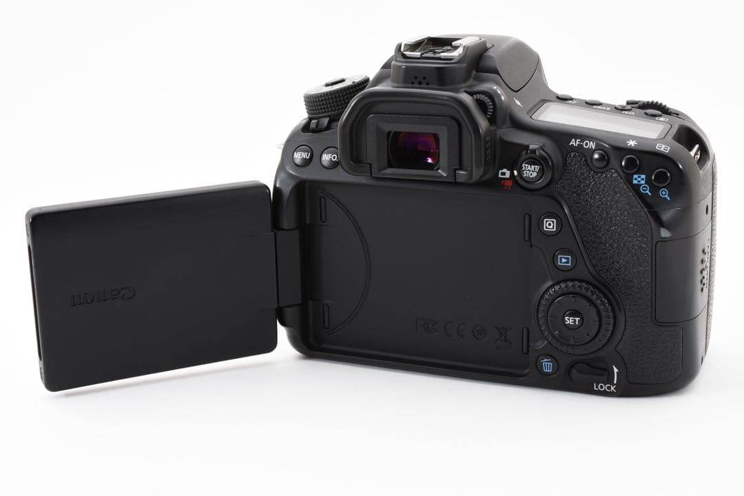 保証付き/Canon EOS 80D 標準&望遠ダブルレンズセット