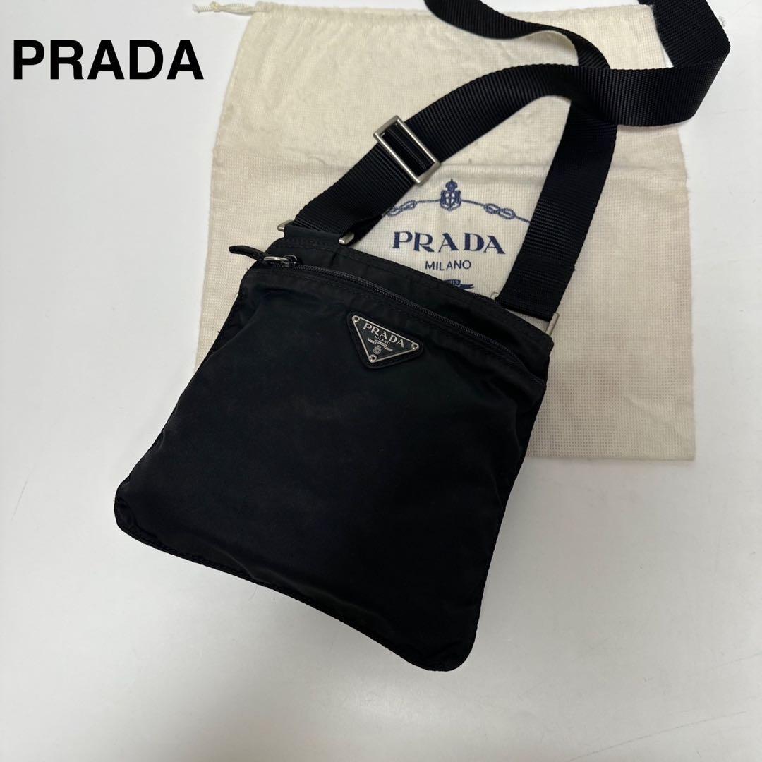 t33【美品】プラダ　三角ロゴ　ナイロン　ブラック　ショルダーバッグサコッシュ.
