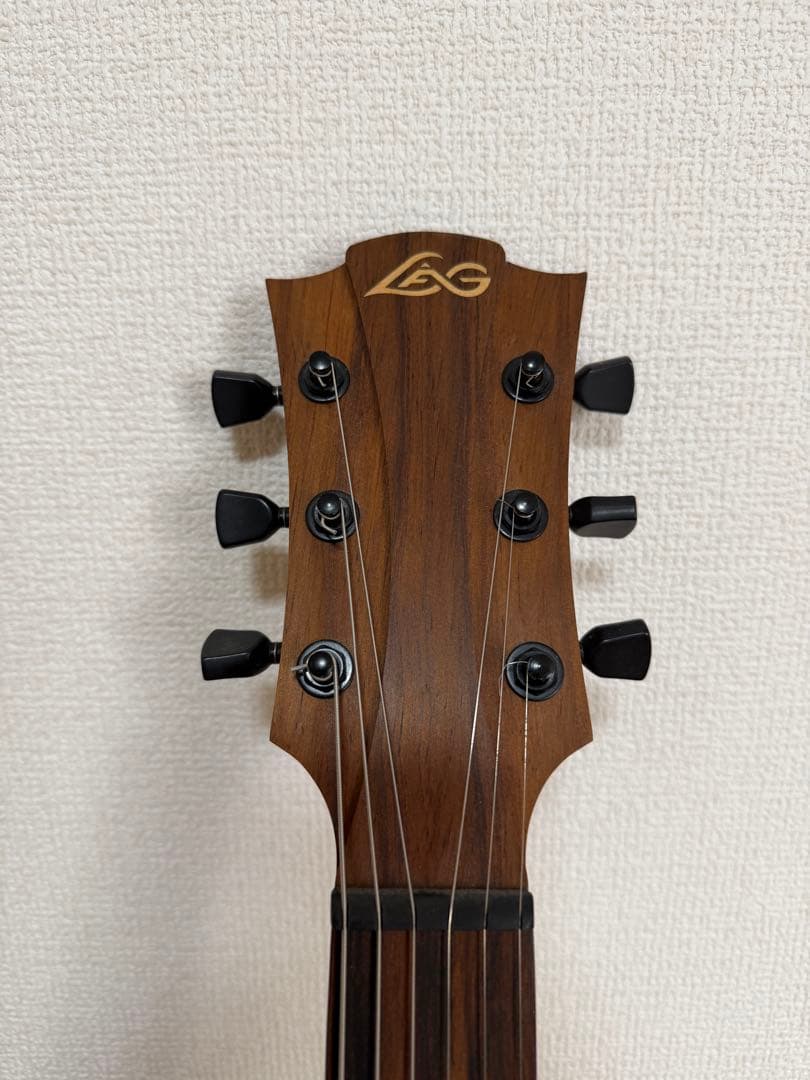 LAG GUITARS エレアコ　アコギ　T70DCE ギター　アコースティック