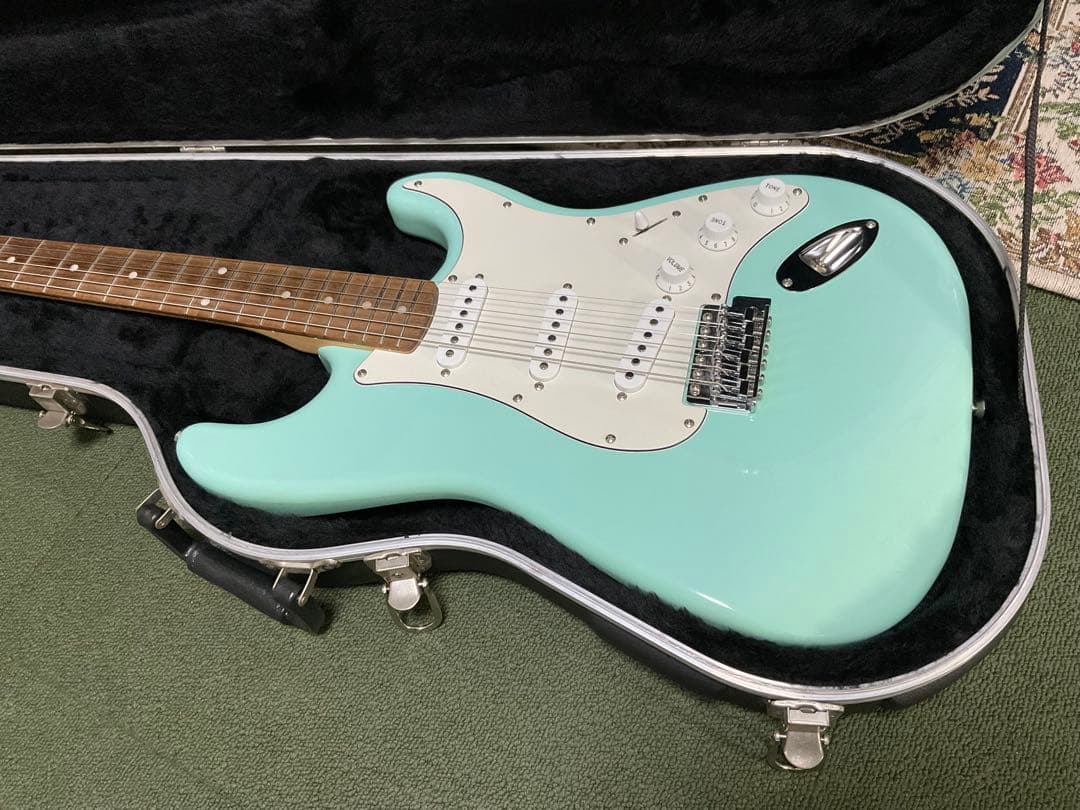 美品　Squire スクワイア　ストラト　グッドコンディション