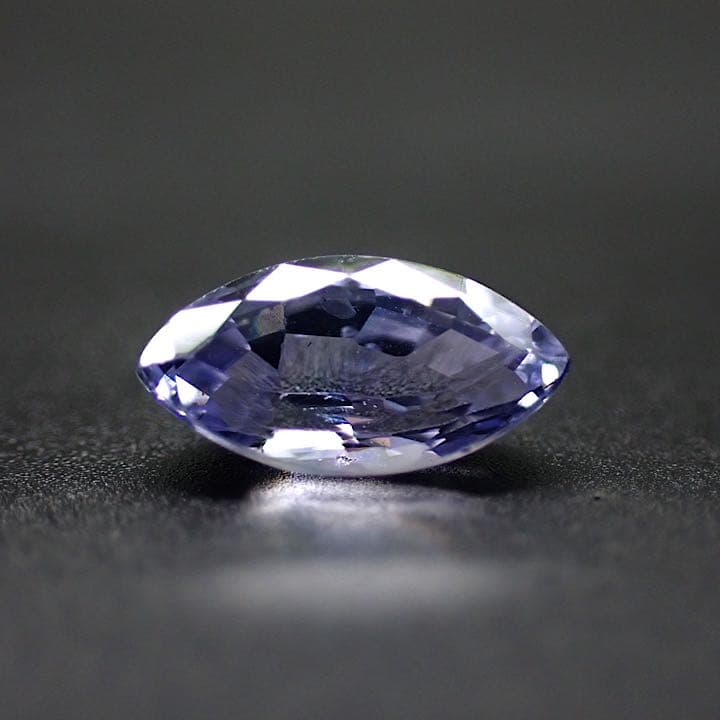 【スリランカ産】サファイア