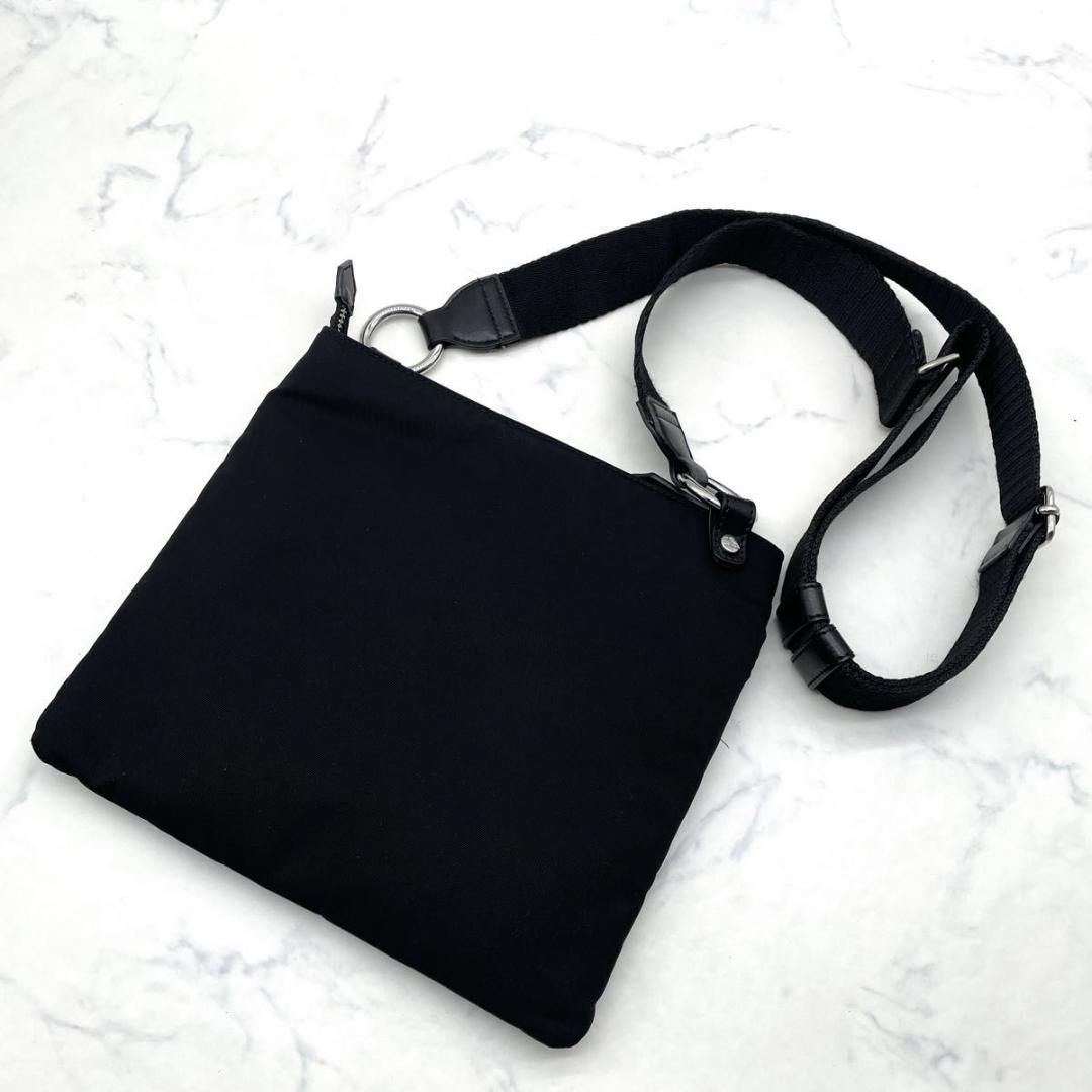 ヴィヴィアンウエストウッド スクエア クロスボディバッグ ショルダー オーブ 黒