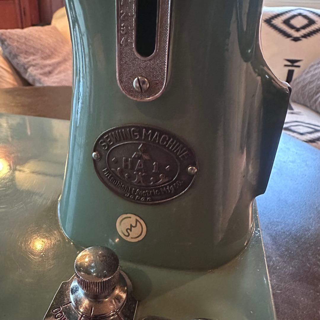 ビンテージ　レトロ　三菱　手動式　ミシン　オブジェ