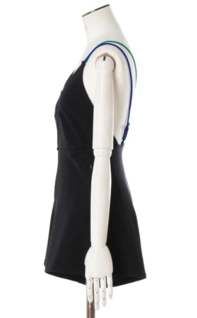 新品タグ付き UN3D アンスリード バックストラップオールインワン 水着