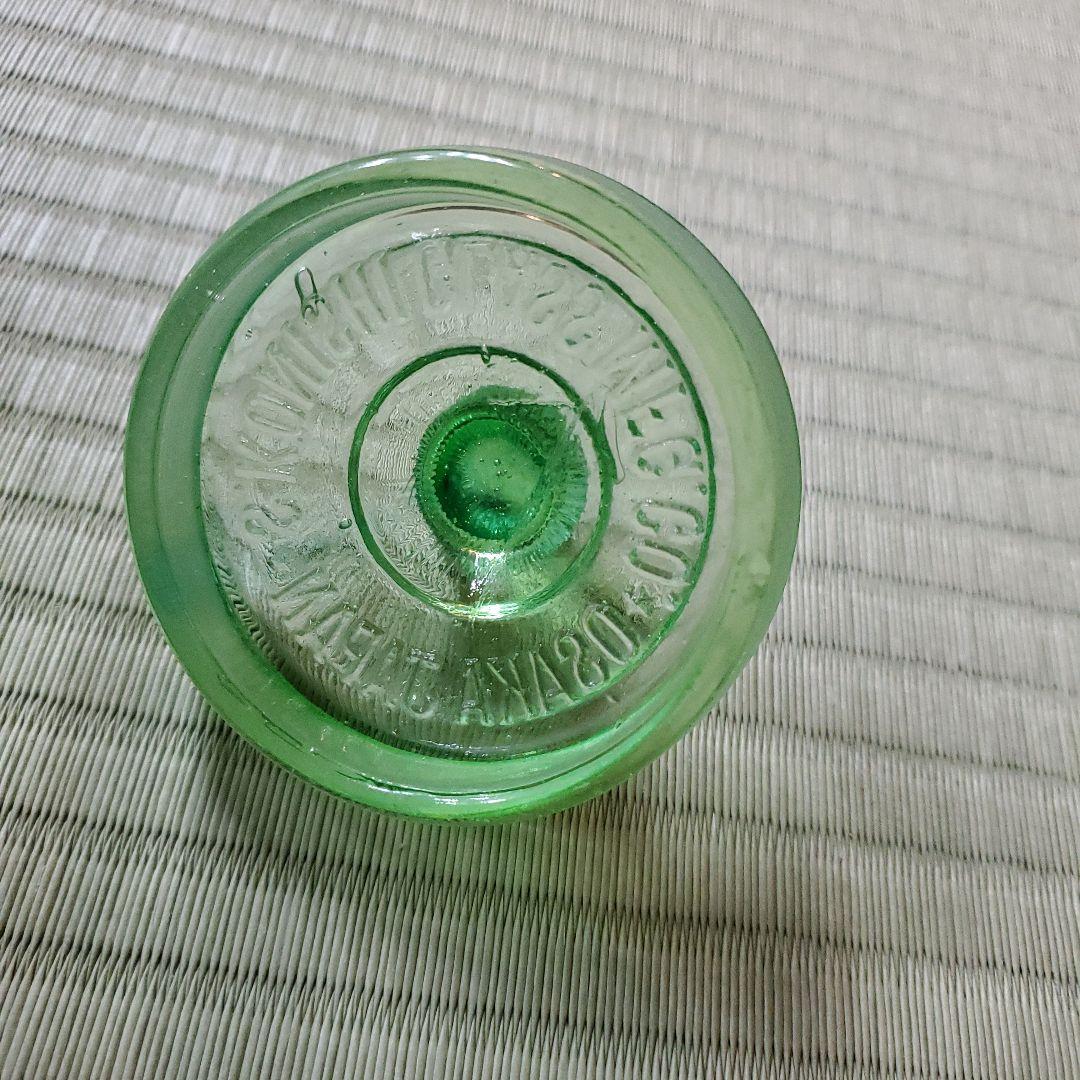 ウランガラスキャンディポット