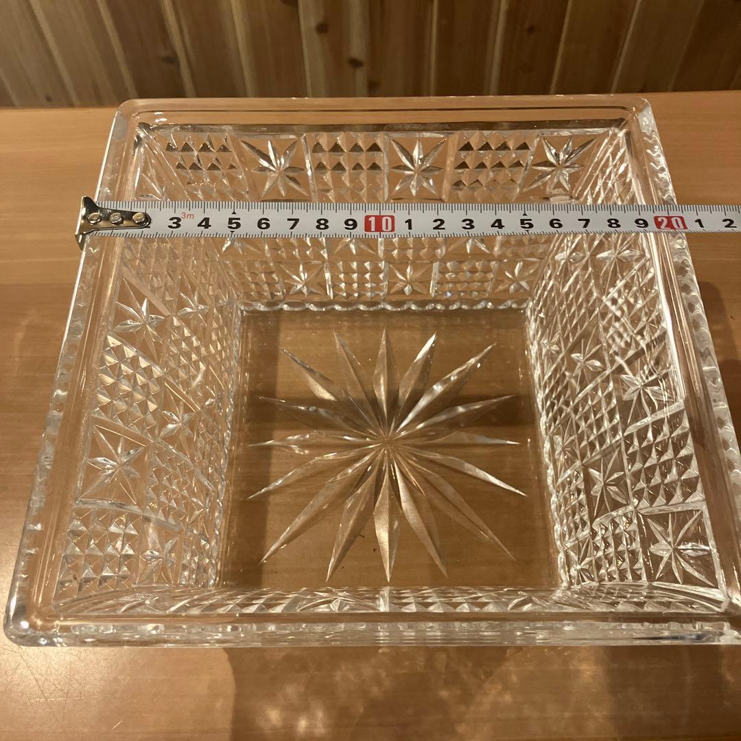 水崎長寿　義山（ガラス）四方水指　蓋なし　箱無し