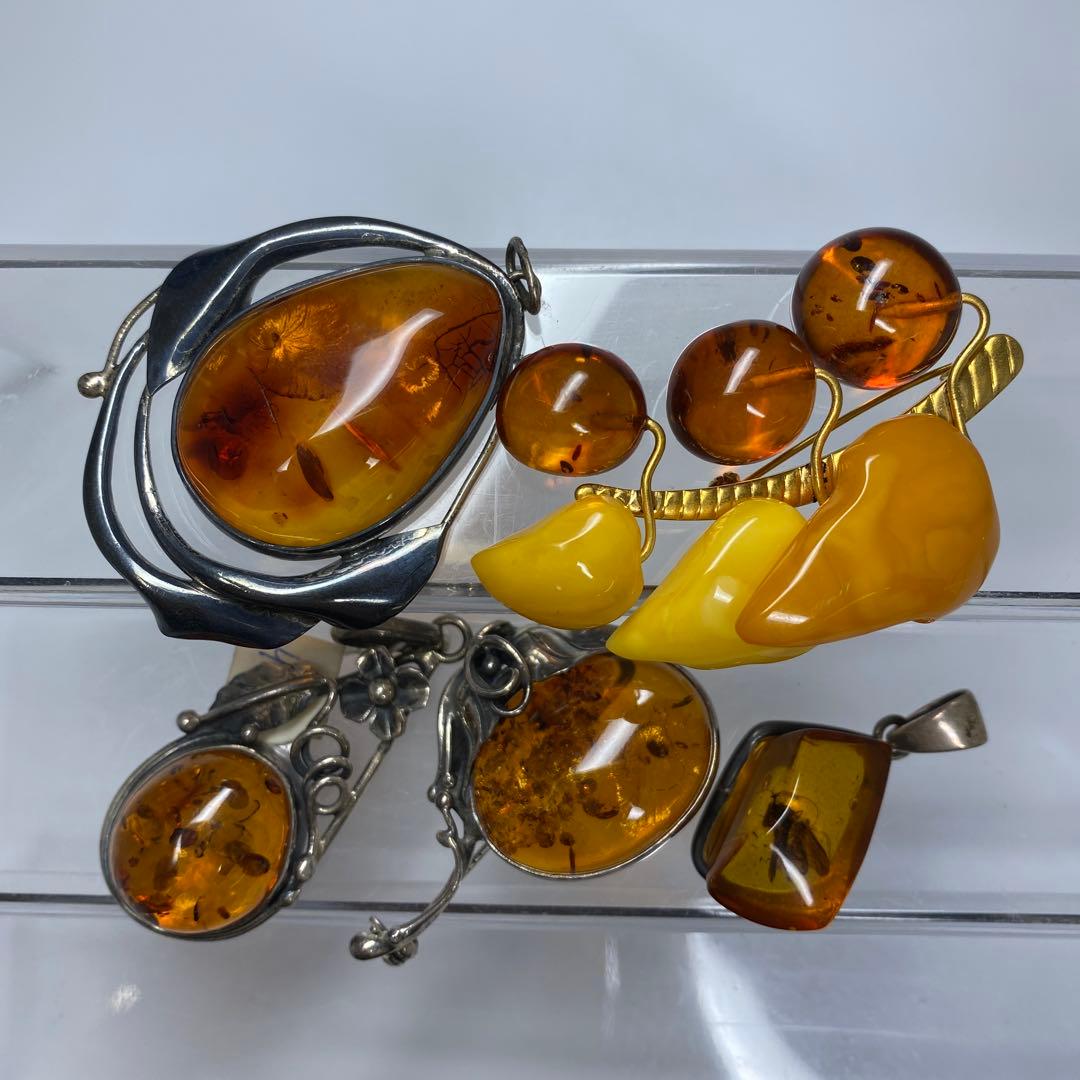 本蝋琥珀ブローチ　925刻印　本琥珀ブローチ5点　タエチ　50g